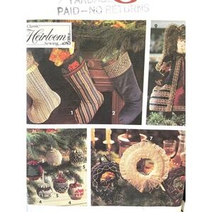 Simplicity 7952 Sewing Pattern Christmas Stockings Ornaments Tree Toppers UNCUT